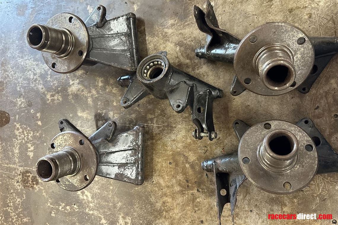 radical-prosport-centre-lock-uprights