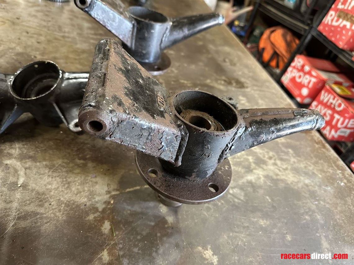 radical-prosport-centre-lock-uprights