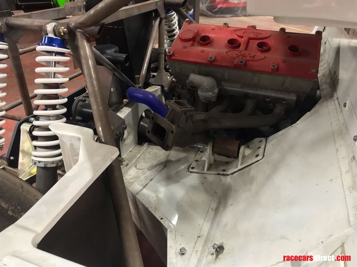 ford-rs200-and-huge-spares-package