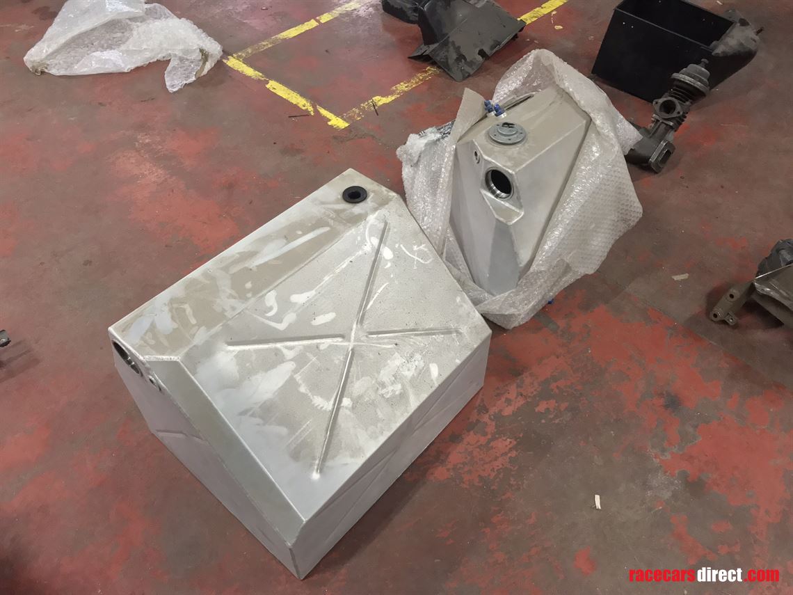 ford-rs200-and-huge-spares-package