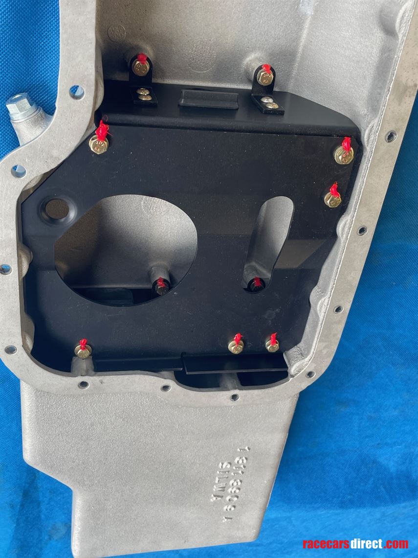 bmw-e30-m3-dtm-sump-pan