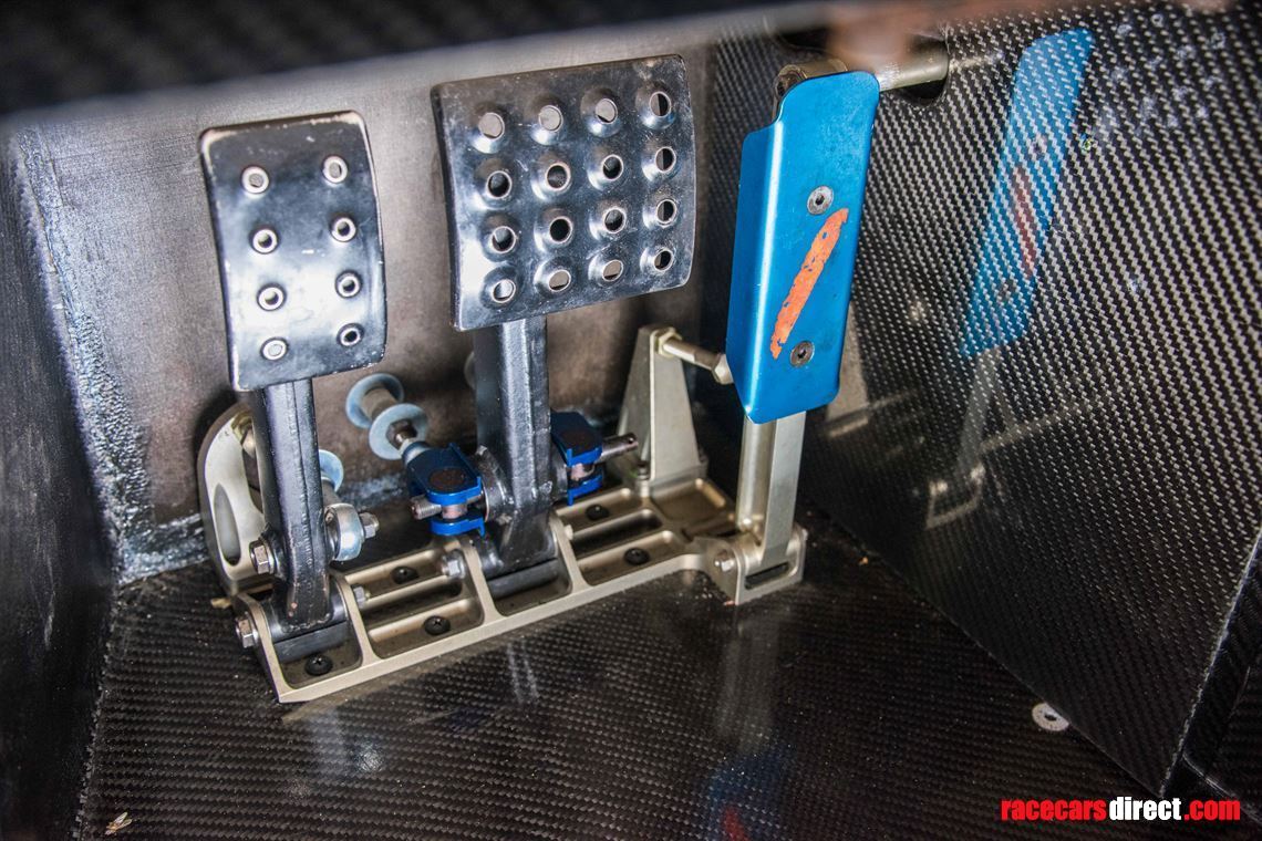 sold-dtm-amg-mercedes-hwa-official-show-car