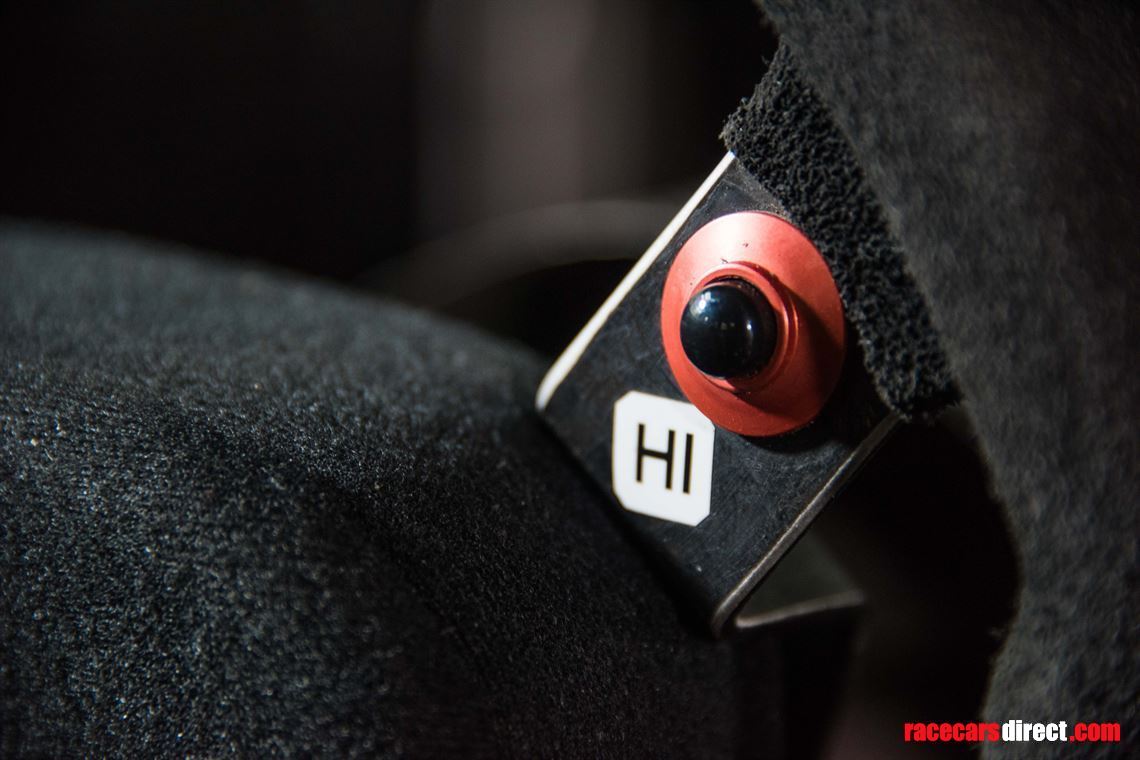 sold-dtm-amg-mercedes-hwa-official-show-car