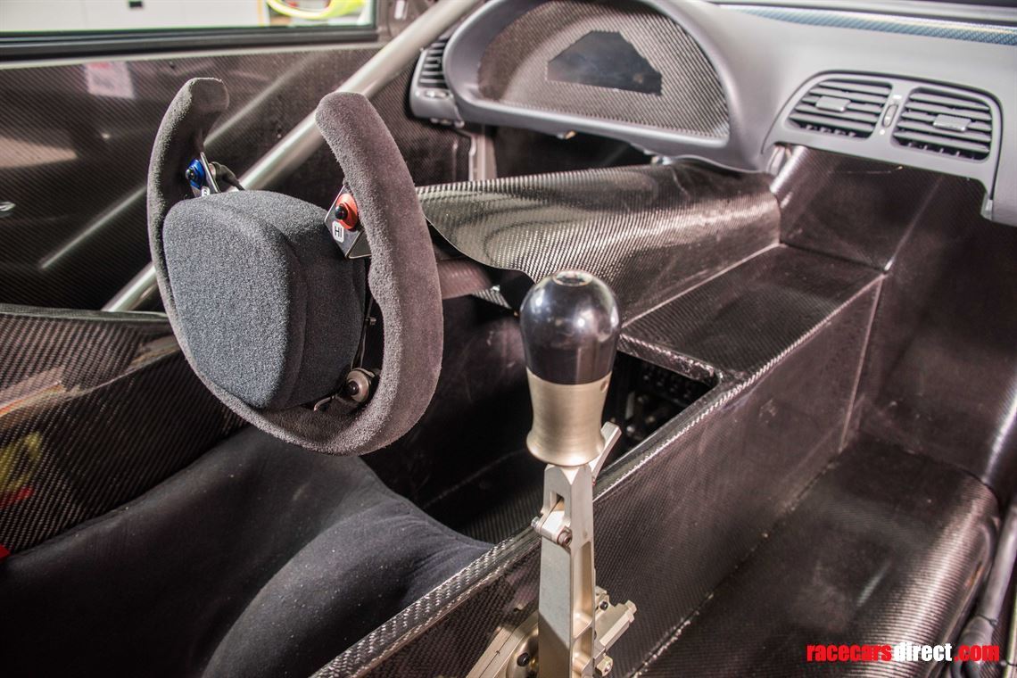 sold-dtm-amg-mercedes-hwa-official-show-car