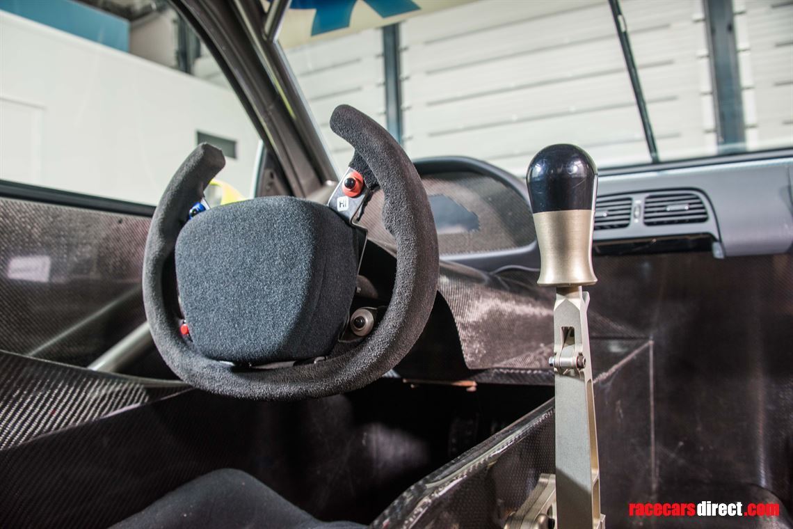 sold-dtm-amg-mercedes-hwa-official-show-car