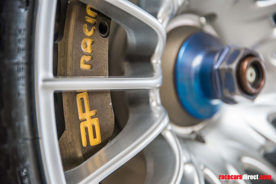 sold-dtm-amg-mercedes-hwa-official-show-car