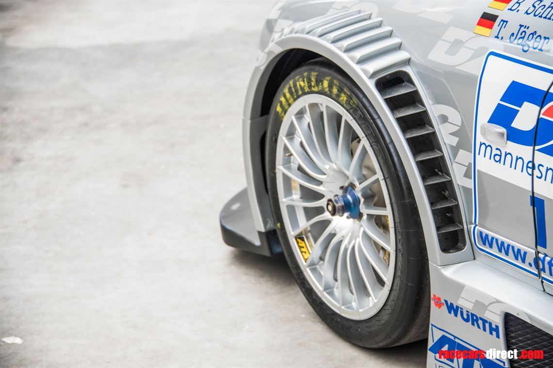 sold-dtm-amg-mercedes-hwa-official-show-car