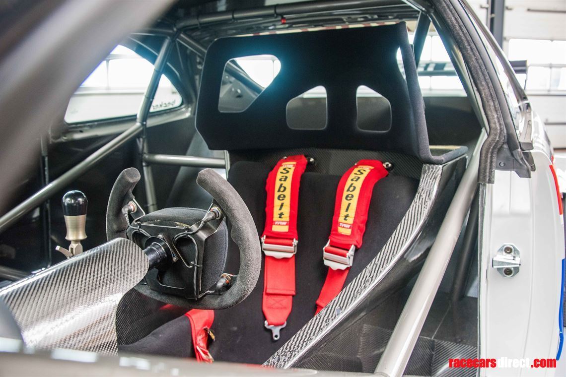 sold-dtm-amg-mercedes-hwa-official-show-car