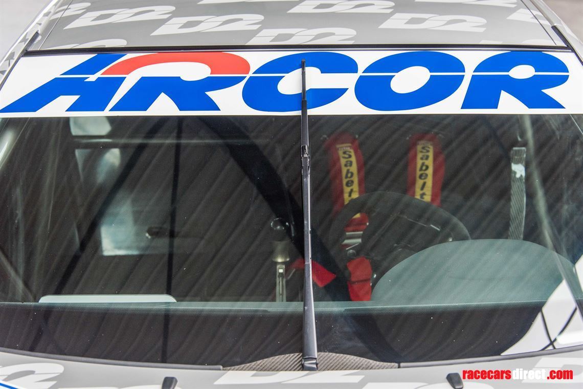 sold-dtm-amg-mercedes-hwa-official-show-car