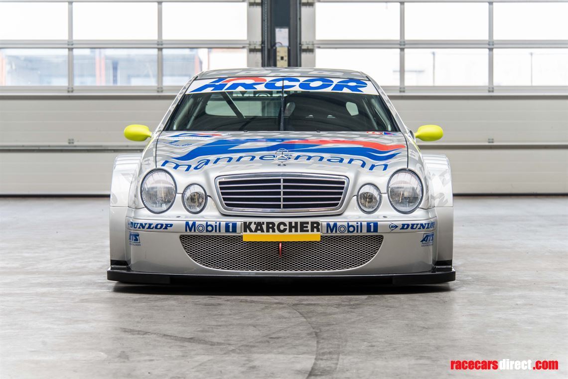 sold-dtm-amg-mercedes-hwa-official-show-car