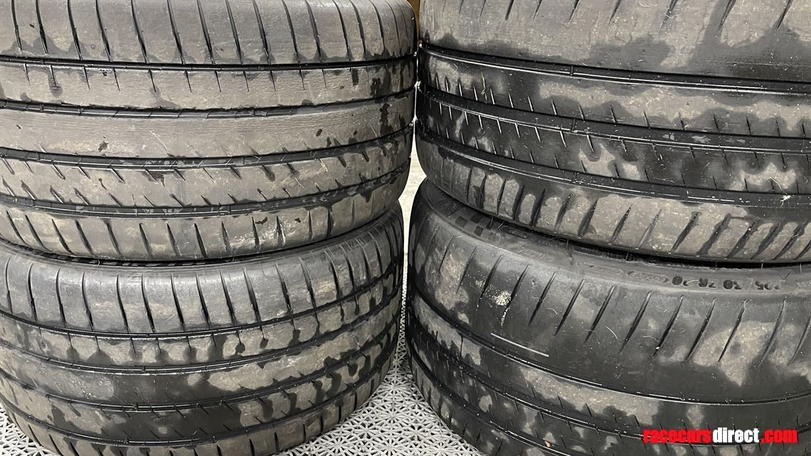 centerlock-signature-wheels