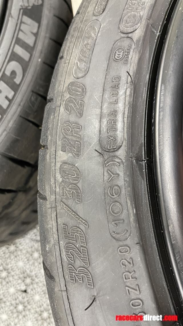 centerlock-signature-wheels