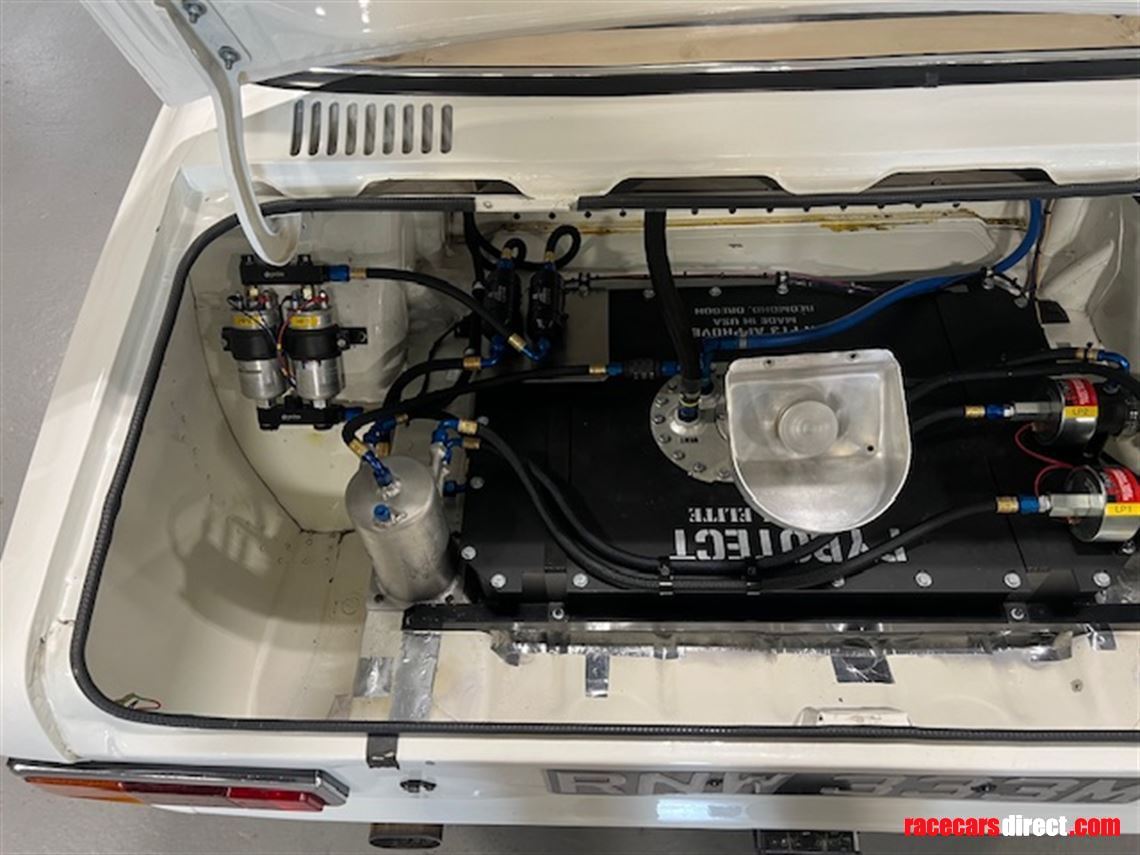 ford-escort-rs1600-with-cosworth-bdg