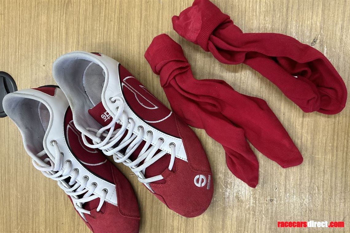 sparco-red-pit-shoes-socks