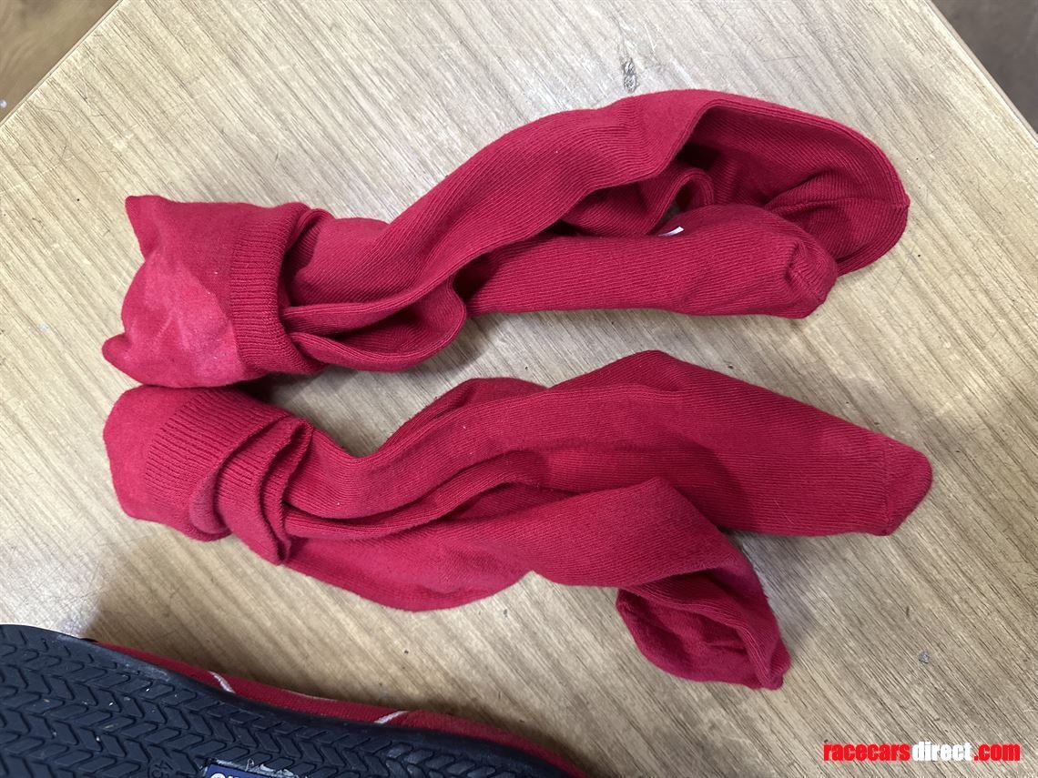 sparco-red-pit-shoes-socks