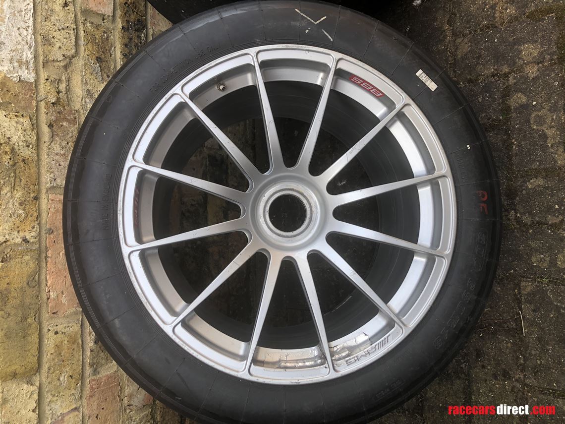 mercedes-sls-gt3-wheels