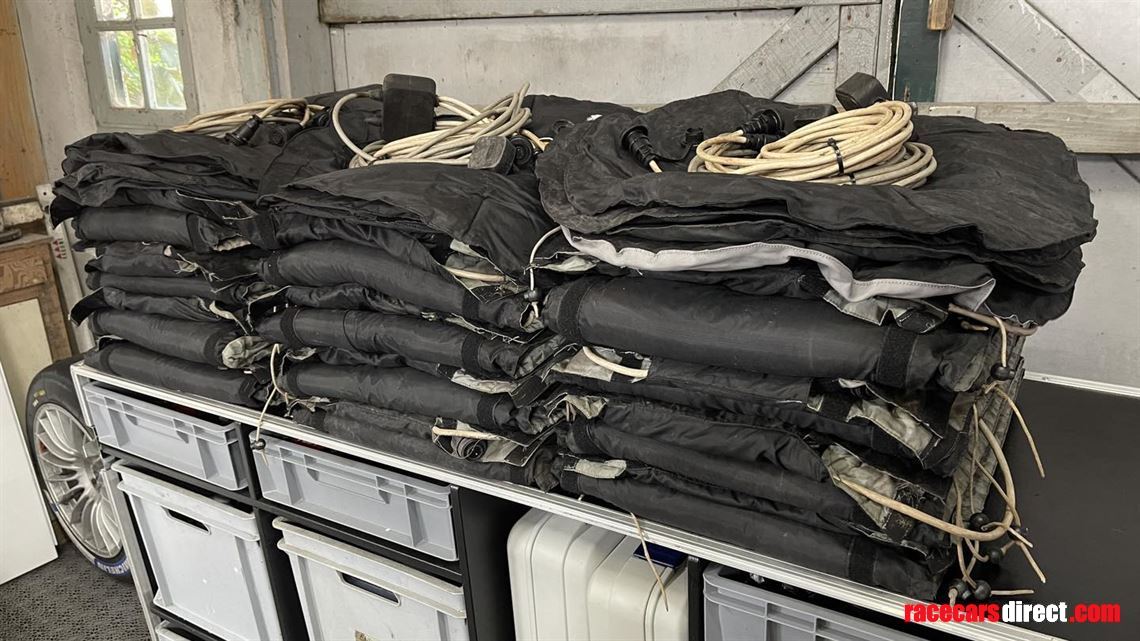 ma-horne-and-omp-tirewarmers