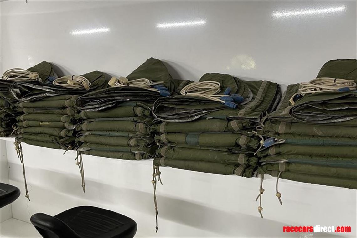 ma-horne-and-omp-tirewarmers