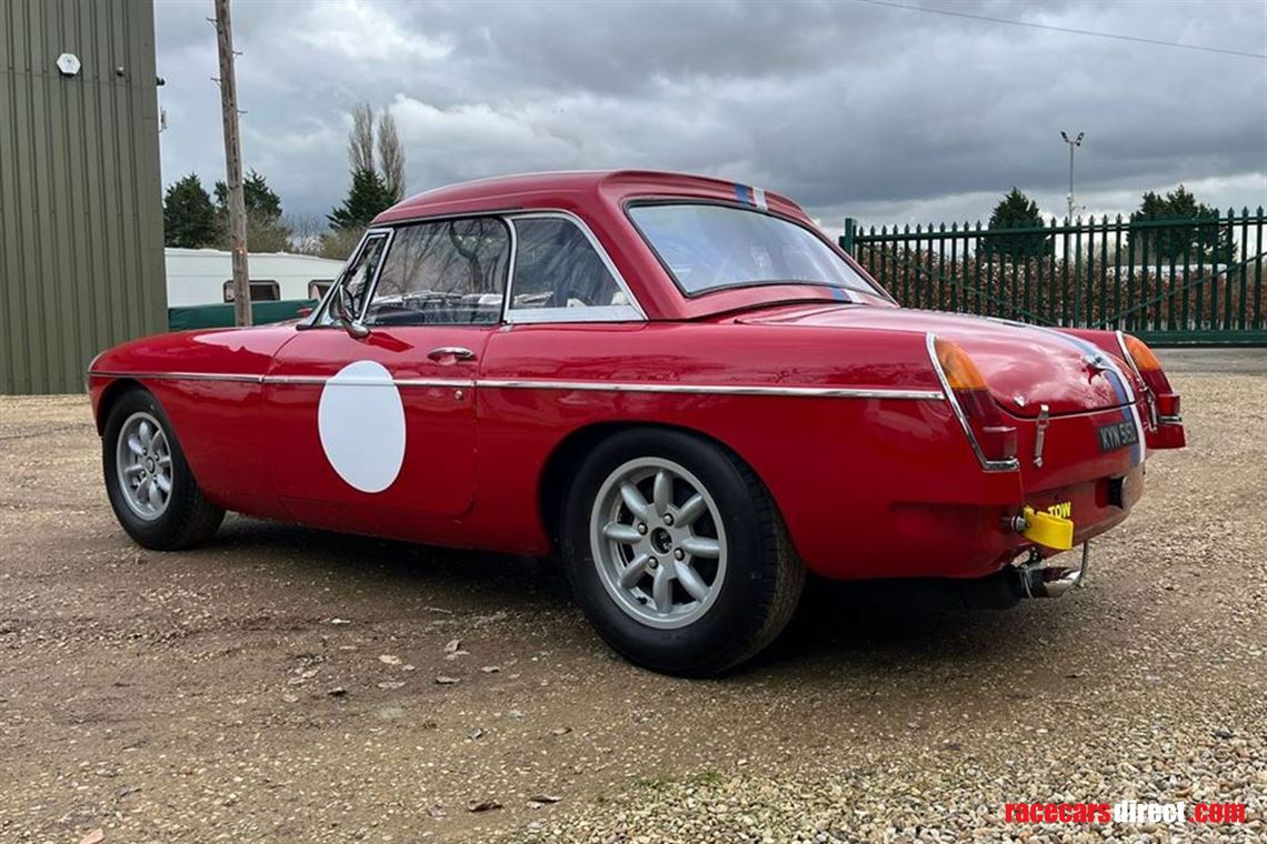 mgb-roadster-fia-fia-papers-till-2032