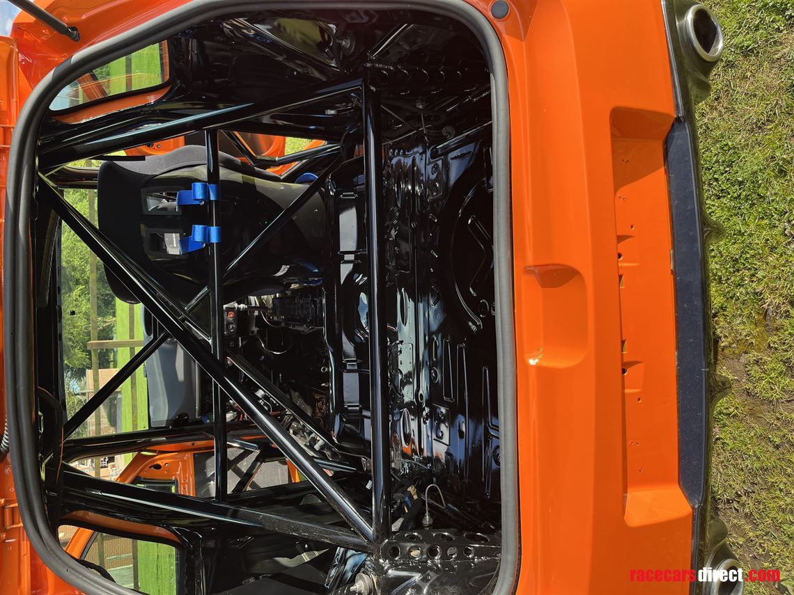 renault-clio-cup-200-racetrack-car-price-drop