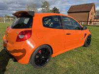 renault-clio-cup-200-racetrack-car-price-drop