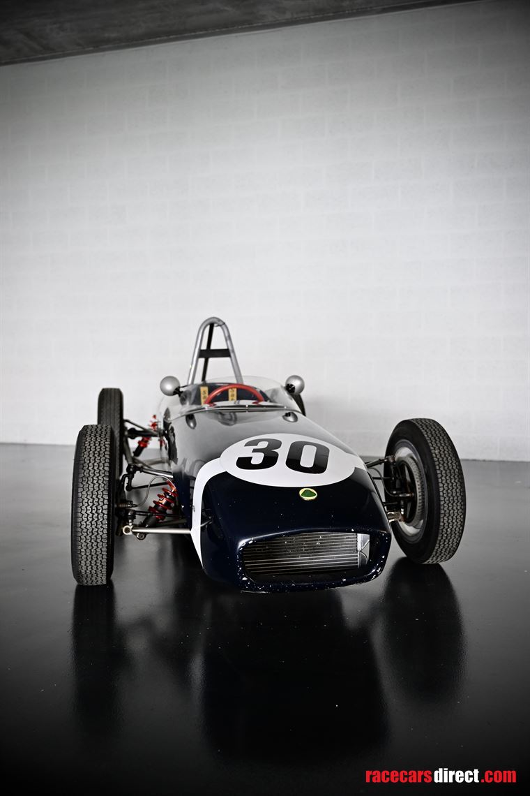 lotus-18-formula-junior