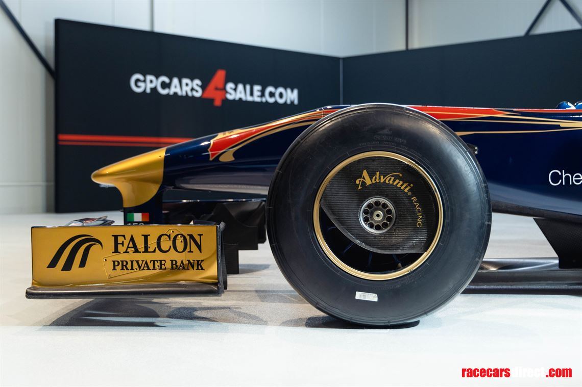 f1-scuderia-toro-rosso-str4-original-2009