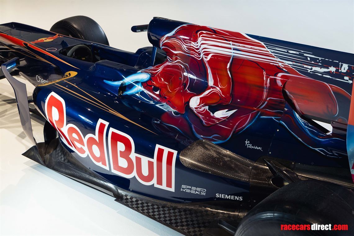 f1-scuderia-toro-rosso-str4-original-2009