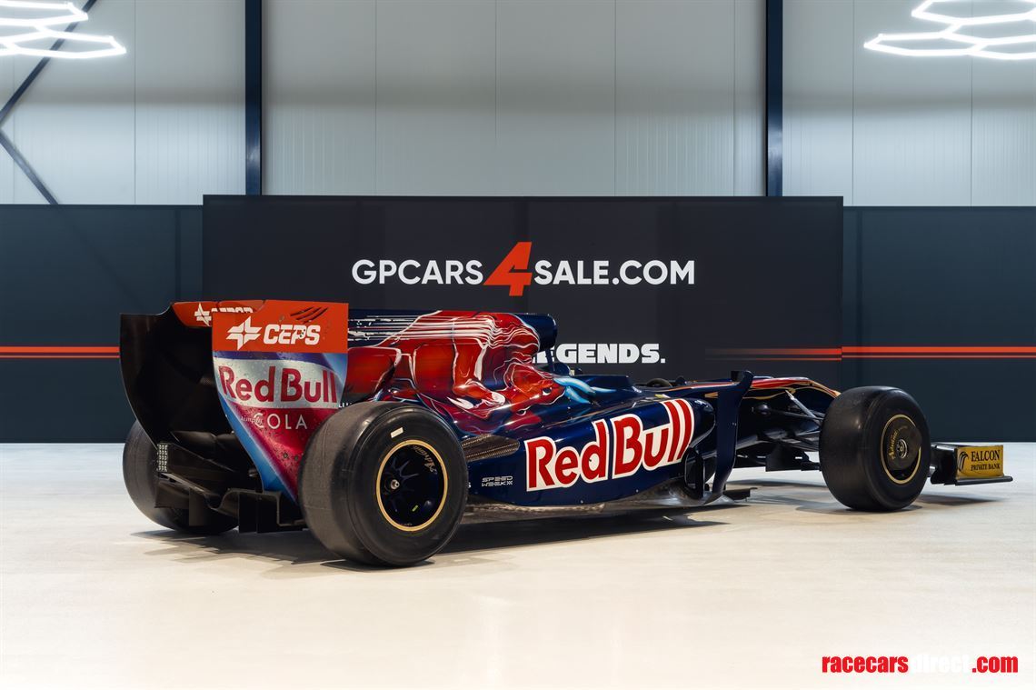 f1-scuderia-toro-rosso-str4-original-2009