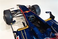 f1-scuderia-toro-rosso-str4-original-2009