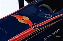 f1-scuderia-toro-rosso-str4-original-2009