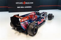 f1-scuderia-toro-rosso-str4-original-2009