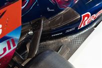 f1-scuderia-toro-rosso-str4-original-2009