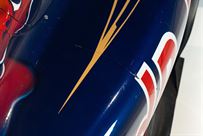 f1-scuderia-toro-rosso-str4-original-2009