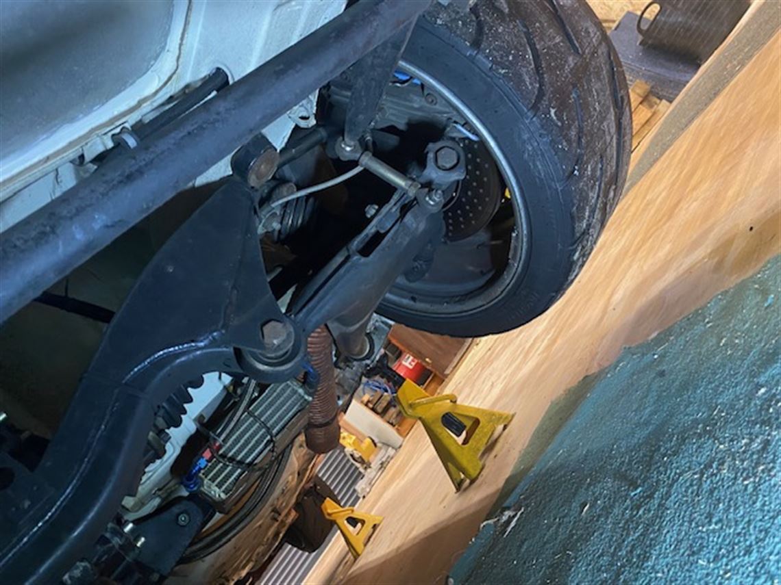 audi-v8-quattro-pro-car-dtm-sold