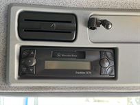 mercedes-luxury-race-truck-with-garage-and-li