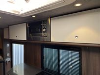 mercedes-luxury-race-truck-with-garage-and-li