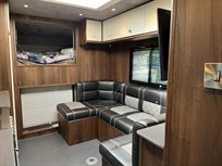 mercedes-luxury-race-truck-with-garage-and-li