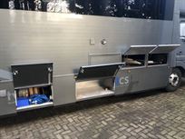 mercedes-luxury-race-truck-with-garage-and-li