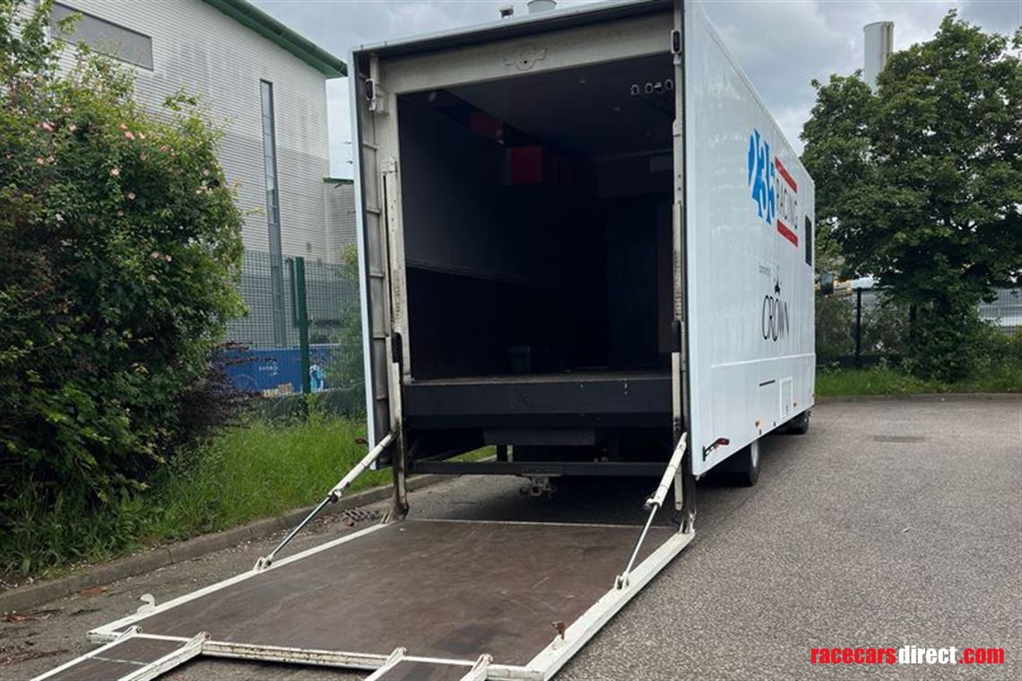 2006-iveco-eurocargo-race-transporter