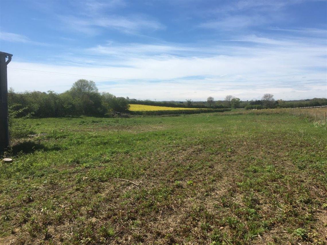 motorsport-workshop-unit-near-silverstone