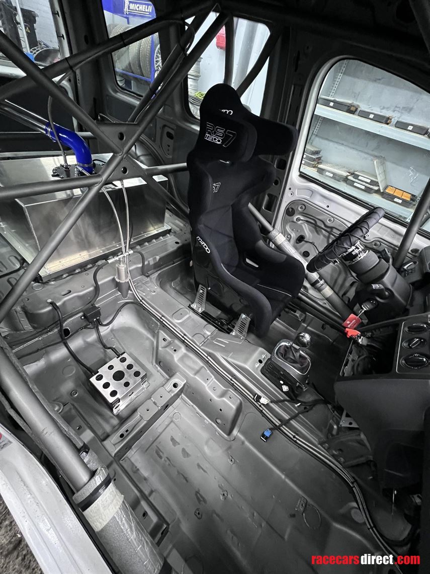 vw-caddy-endurance-prep