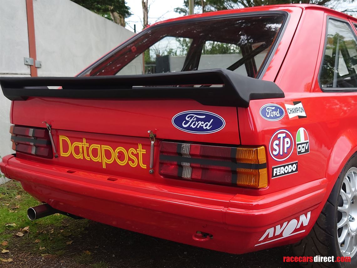 ford-escort-rs1600i-group-1-touring-car