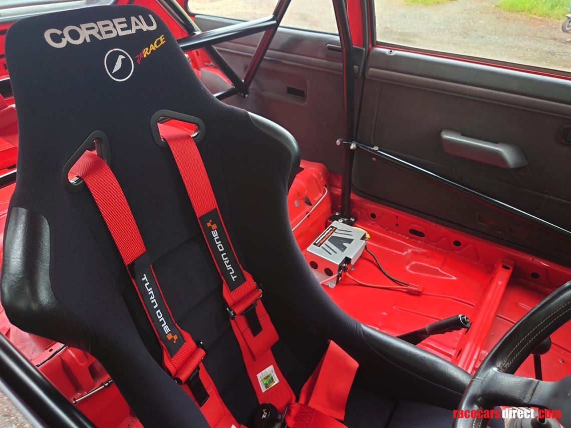 ford-escort-rs1600i-group-1-touring-car