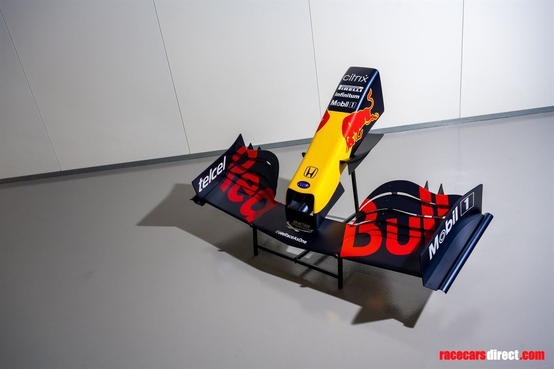 red-bull-f1-rb16b-display-nose-panel