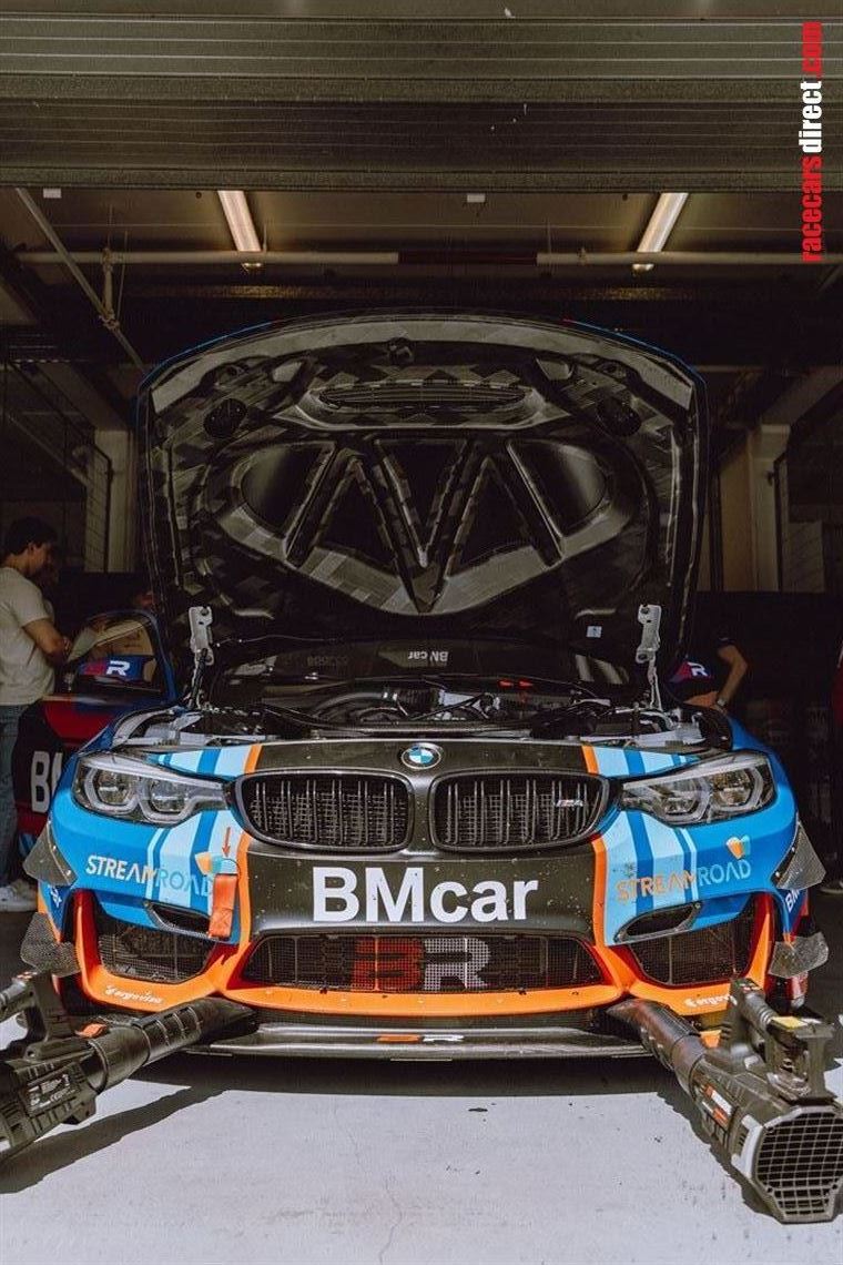 bmw-m4-gt4-f82-evo2021