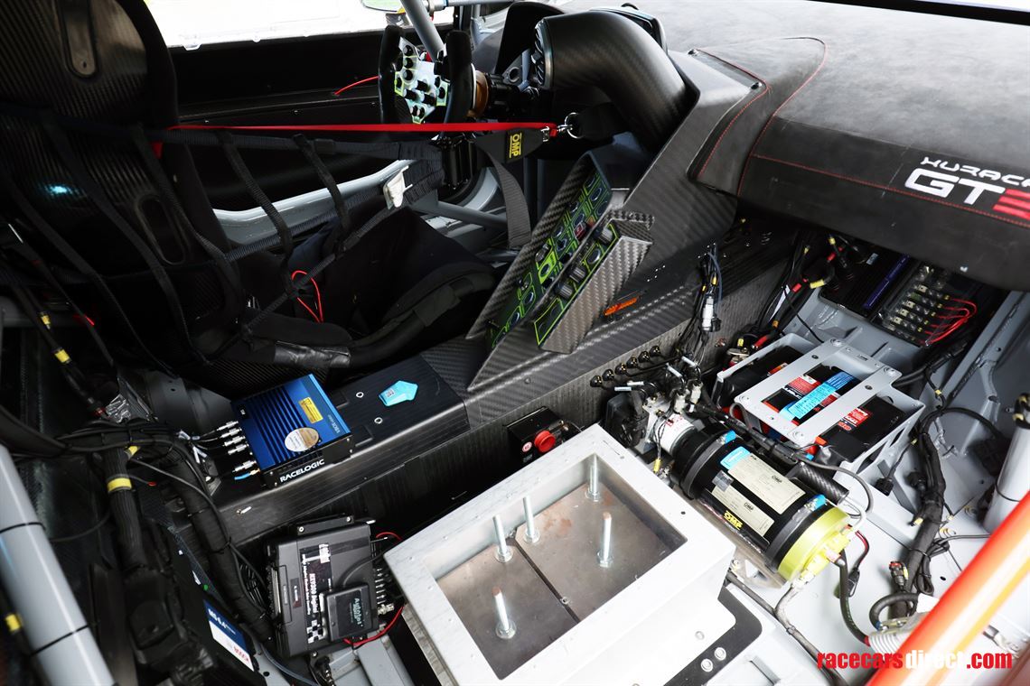 lamborghini-huracan-gt3-evo-2022---215000-no