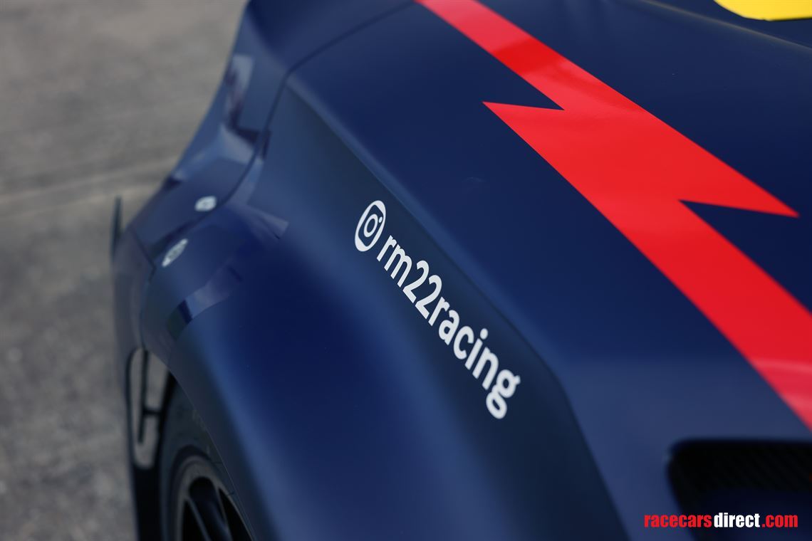 lamborghini-huracan-gt3-evo-2022---215000-no