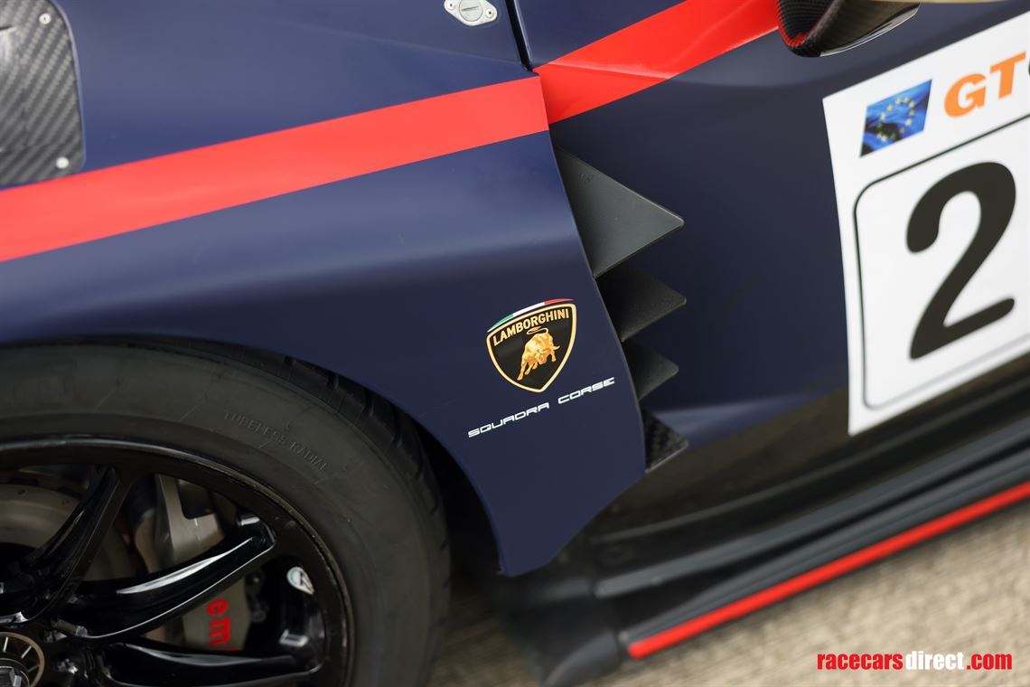 lamborghini-huracan-gt3-evo-2022---215000-no