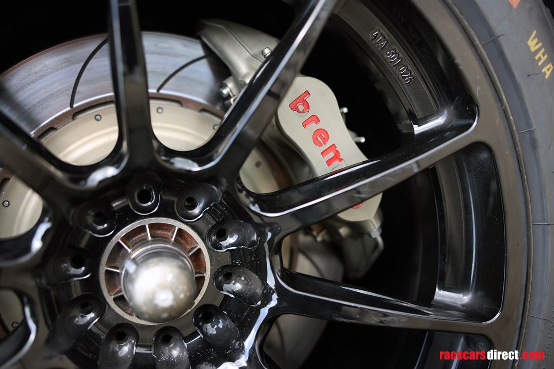 lamborghini-huracan-gt3-evo-2022---215000-no